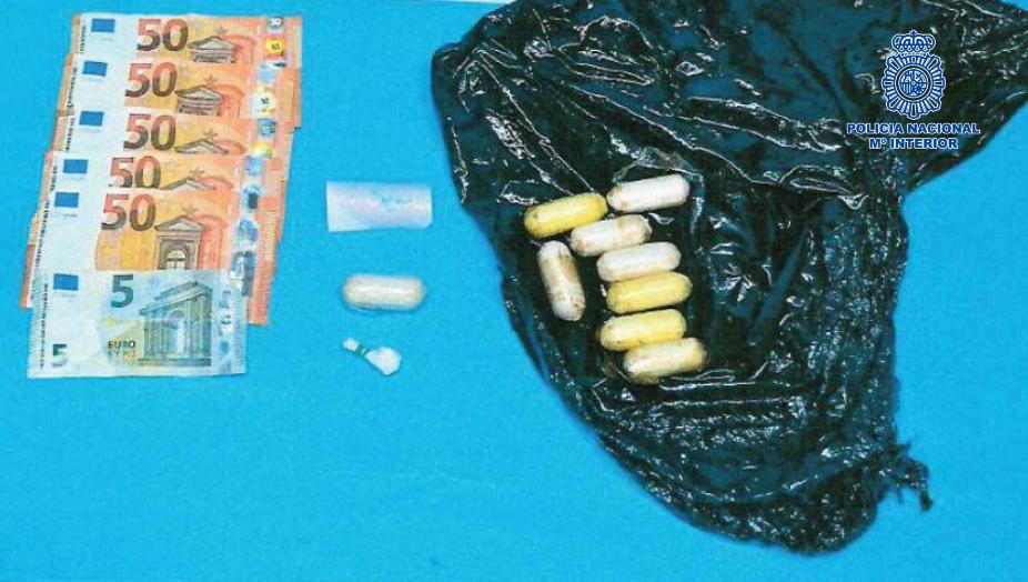 Detienen en Ciudad Real a un delincuente que transportaba cocaína en un compartimento oculto de su vehículo Detienen en Ciudad Real a un delincuente que transportaba cocaína en un compartimento oculto de su vehículo