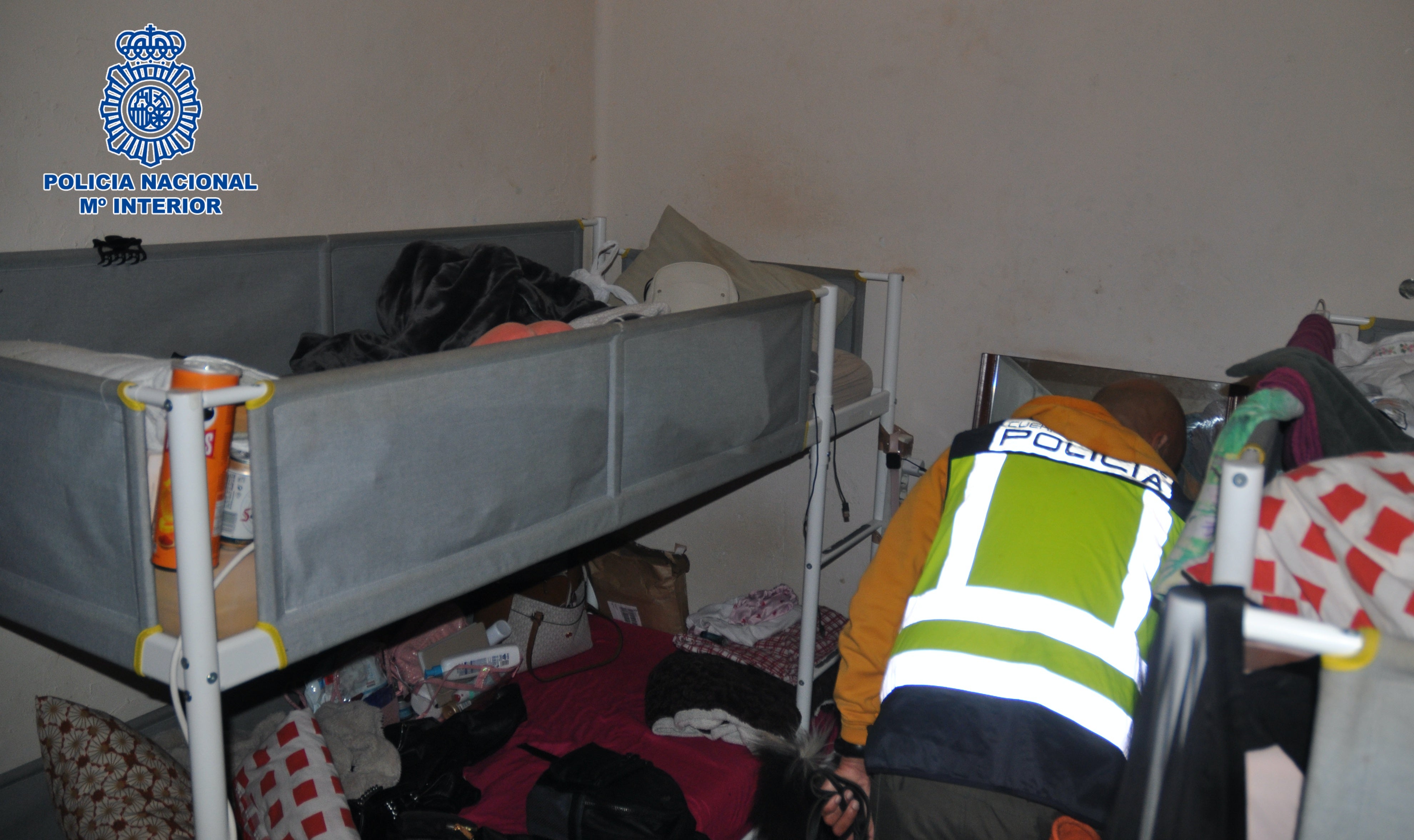 Desarticulado un grupo que explotaba sexualmente a mujeres en Bilbao Desarticulado un grupo que explotaba sexualmente a mujeres en Bilbao