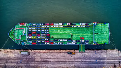 Exportaciones en Galicia barco de carga