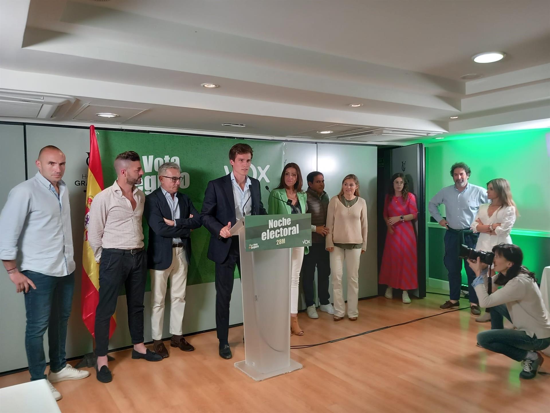 Alda (VOX) se felicita por haber desalojado a la izquierda Alda (VOX) se felicita por haber desalojado a la izquierda