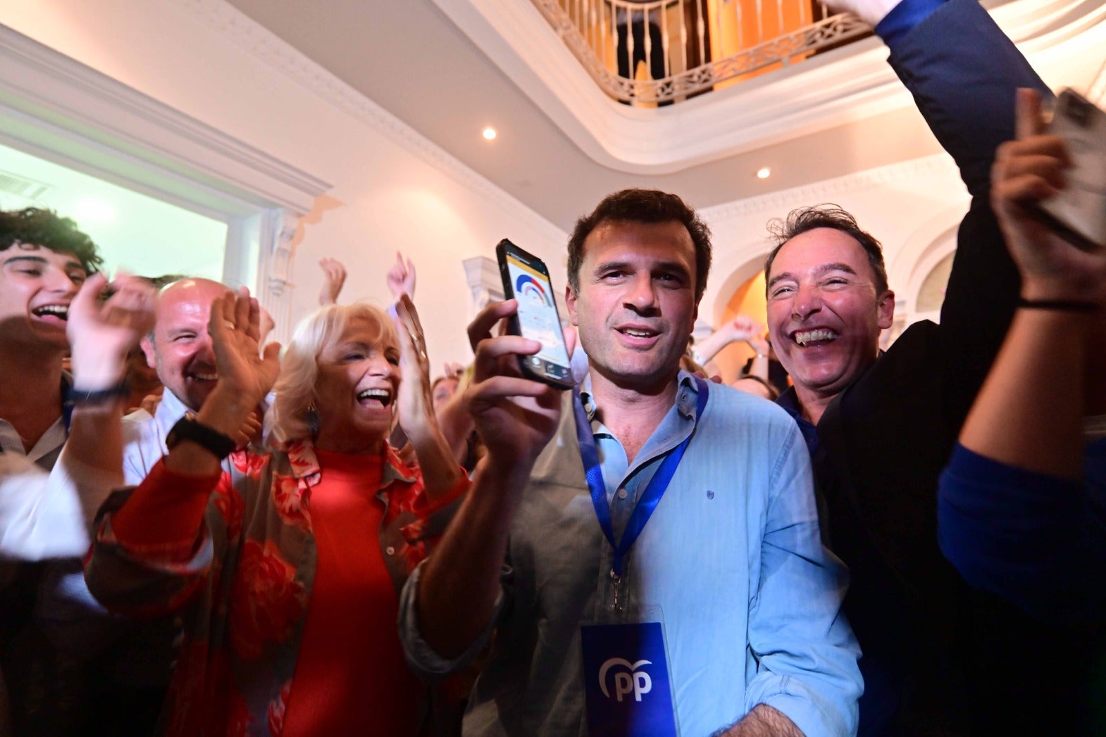El PP recupera Cádiz: Bruno García será alcalde con mayoría absoluta El PP recupera Cádiz: Bruno García será alcalde con mayoría absoluta