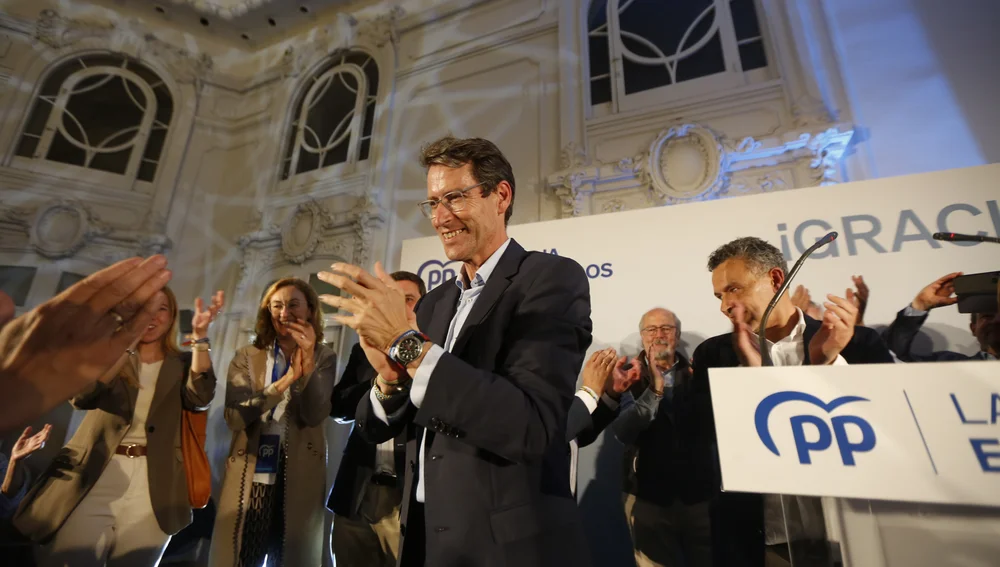 Capellán obtiene mayoría absoluta en La Rioja
