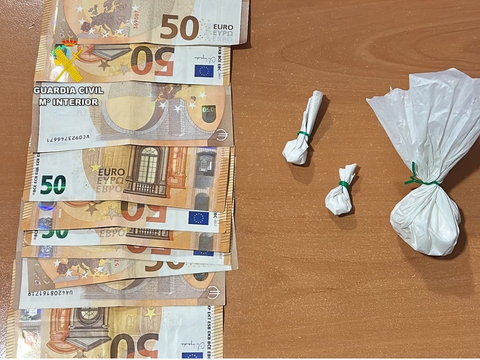 La Guardia Civil detiene en La Nucía a un hombre por tráfico de drogas La Guardia Civil detiene en La Nucía a un hombre por tráfico de drogas