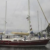 El velero "Pros" fondeado en el puerto de Apra desaparece tras la llegada del tifón Mawar El velero "Pros" fondeado en el puerto de Apra desaparece tras la llegada del tifón Mawar