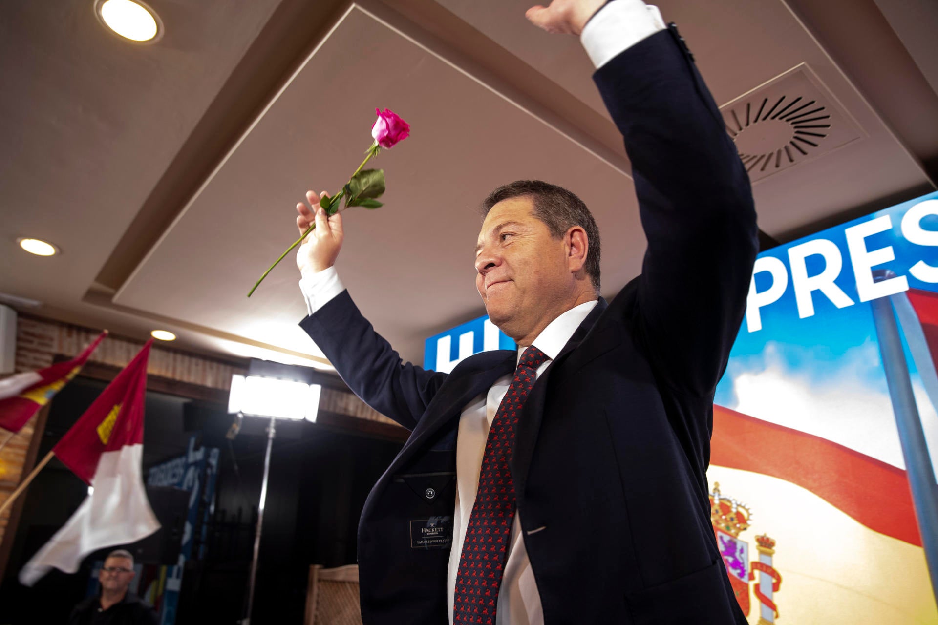 García- Page, sobre Pedro Sánchez: "Distingo muy bien entre mi partido y los que lo representamos" García- Page, sobre Pedro Sánchez: "Distingo muy bien entre mi partido y los que lo representamos"