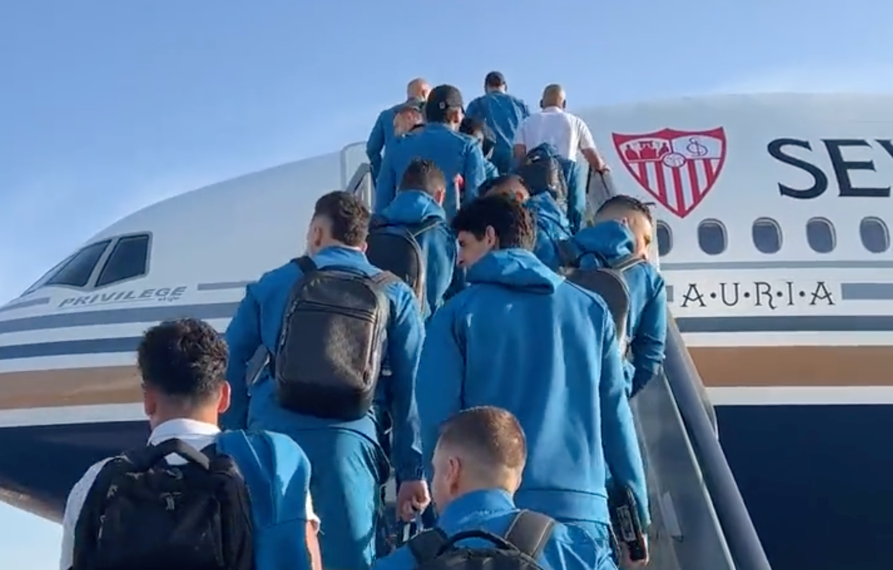 La AESA investigará a Air Nostrum por el incidente con el avión del Sevilla La AESA investigará a Air Nostrum por el incidente con el avión del Sevilla