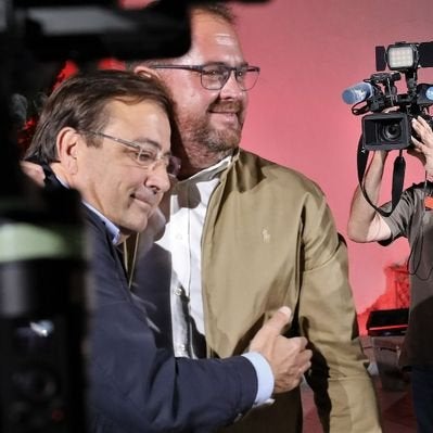 Osuna pide a Guardiola que se abstenga y deje gobernar la lista más votada, a Vara Osuna pide a Guardiola que se abstenga y deje gobernar la lista más votada, a Vara