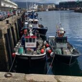 Imagen de barcos de bajura atracados en el puerto de Vigo. Víctor Blanco