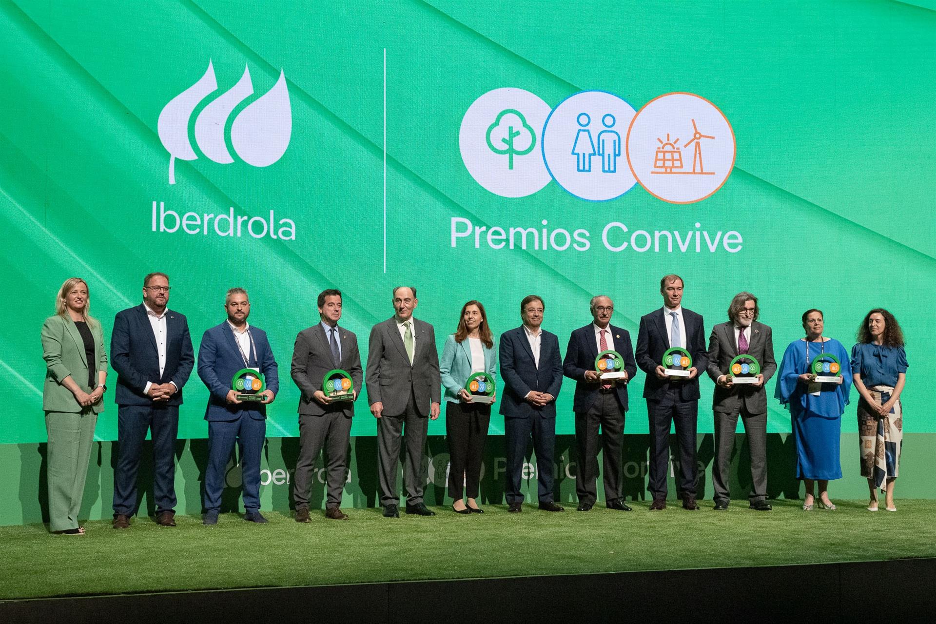 Iberdrola reconoce las iniciativas de convivencia de renovables, naturaleza y personas en los Premios Convive Iberdrola reconoce las iniciativas de convivencia de renovables, naturaleza y personas en los Premios Convive