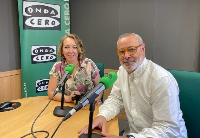 Izquierda Unida asegura que Podemos le "ha arrastrado" y pide dimisiones Izquierda Unida asegura que Podemos le "ha arrastrado" y pide dimisiones