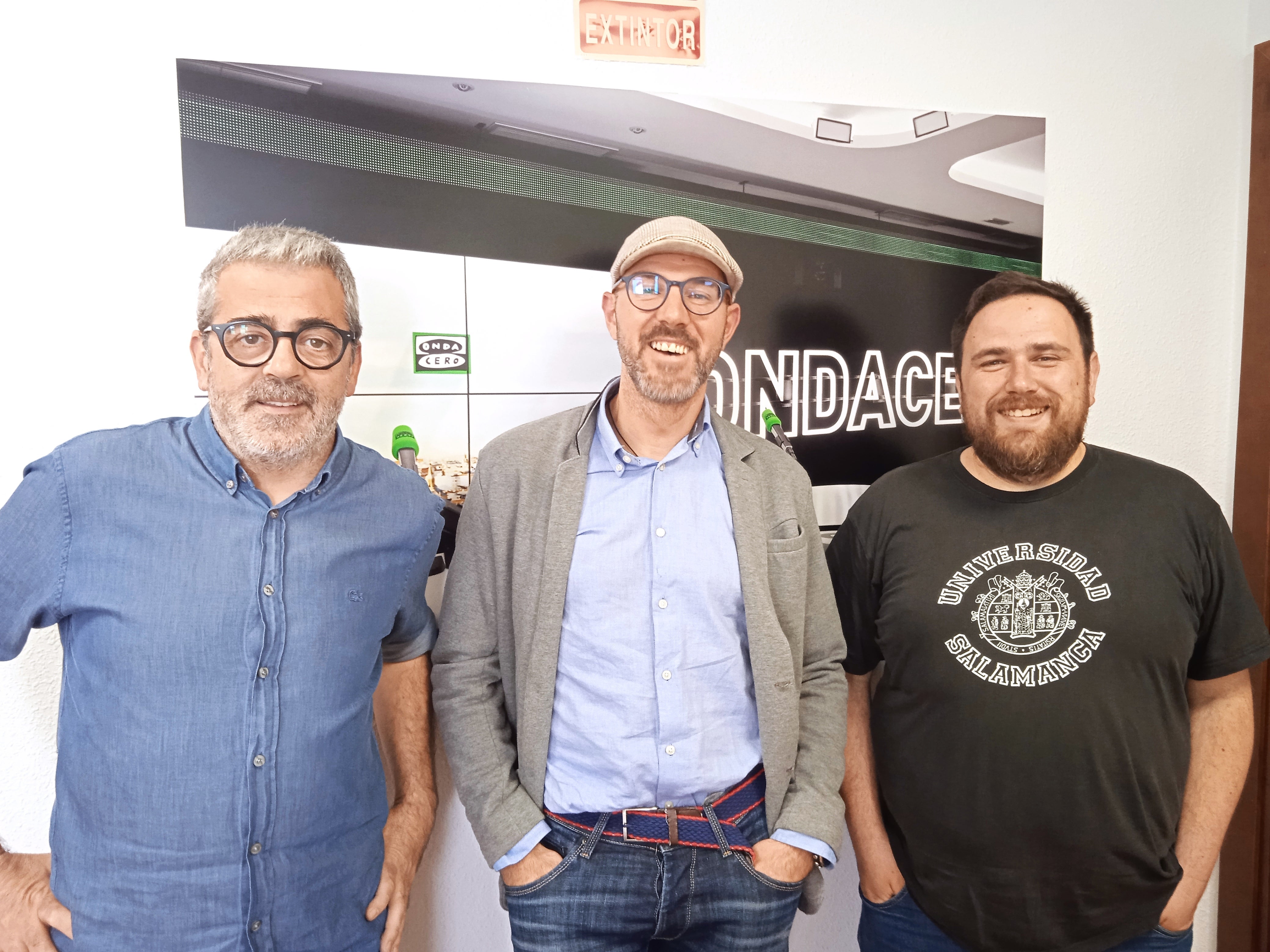 La política de pactos en la mesa de redacción La política de pactos en la mesa de redacción