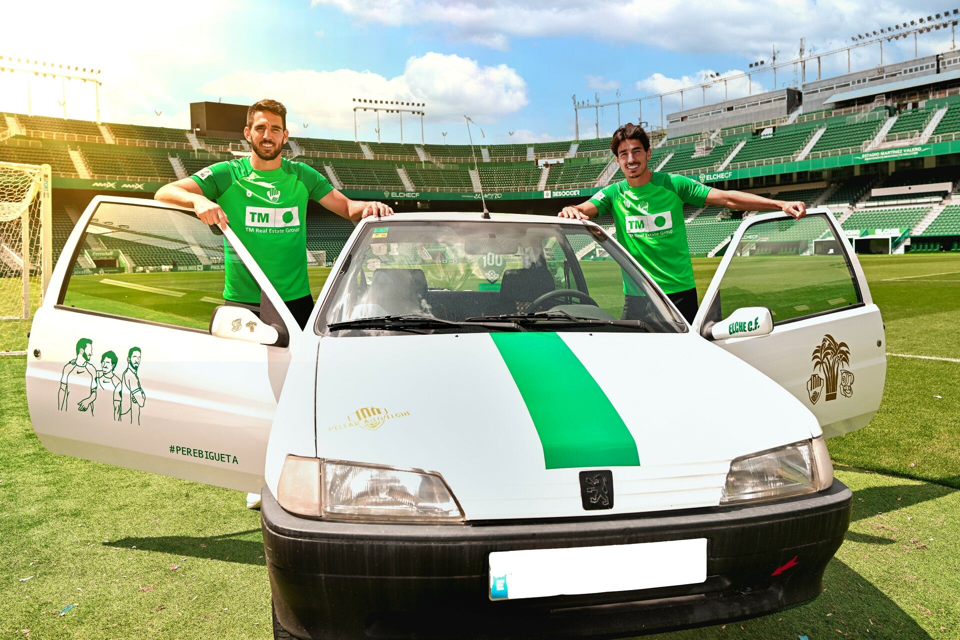 "Al 99,9999% voy a seguir en el Elche, me quiero quedar aquí para volver a Primera" "Al 99,9999% voy a seguir en el Elche, me quiero quedar aquí para volver a Primera"