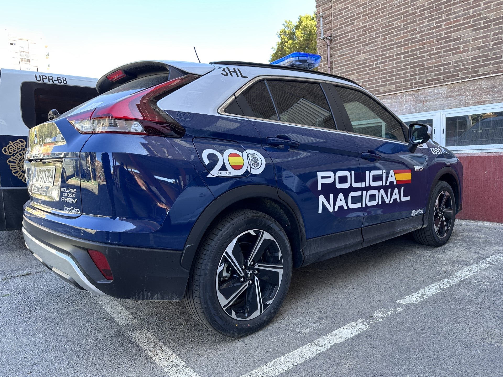 Detenido un empresario de Valdepeñas por firmar contratos falsos con extranjeros a cambio de grandes sumas de dinero Detenido un empresario de Valdepeñas por firmar contratos falsos con extranjeros a cambio de grandes sumas de dinero