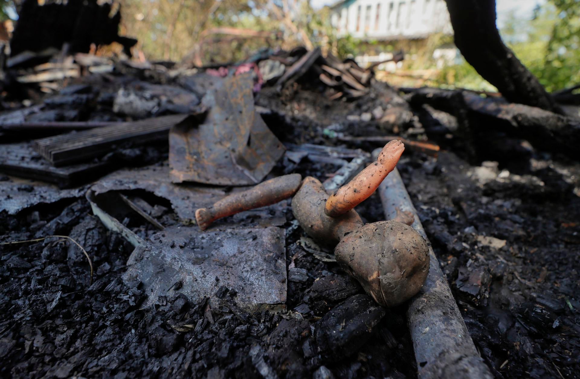 Tres muertos, entre ellos una niña de 9 años, en un nuevo ataque ruso con misiles contra Kiev Tres muertos, entre ellos una niña de 9 años, en un nuevo ataque ruso con misiles contra Kiev