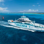 El ‘Cap de Barbaria’, de la naviera Baleària, es el primer ‘ferry’ eléctrico de España