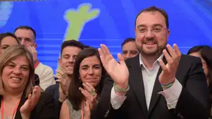 Adrián Barbón celebra su victoria en las elecciones autonómicas del 28M