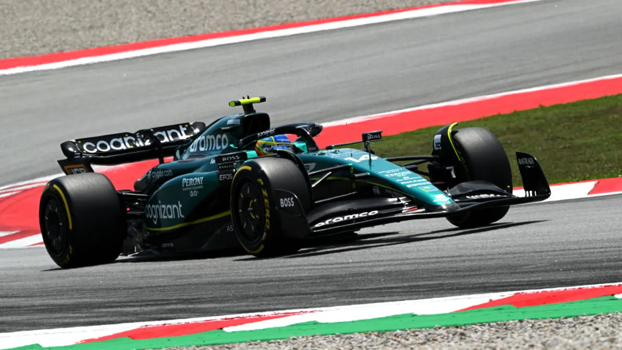 Fernando Alonso durante el FP1 del GP de España