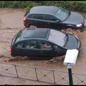 Calle inundada por el agua en Puertollano