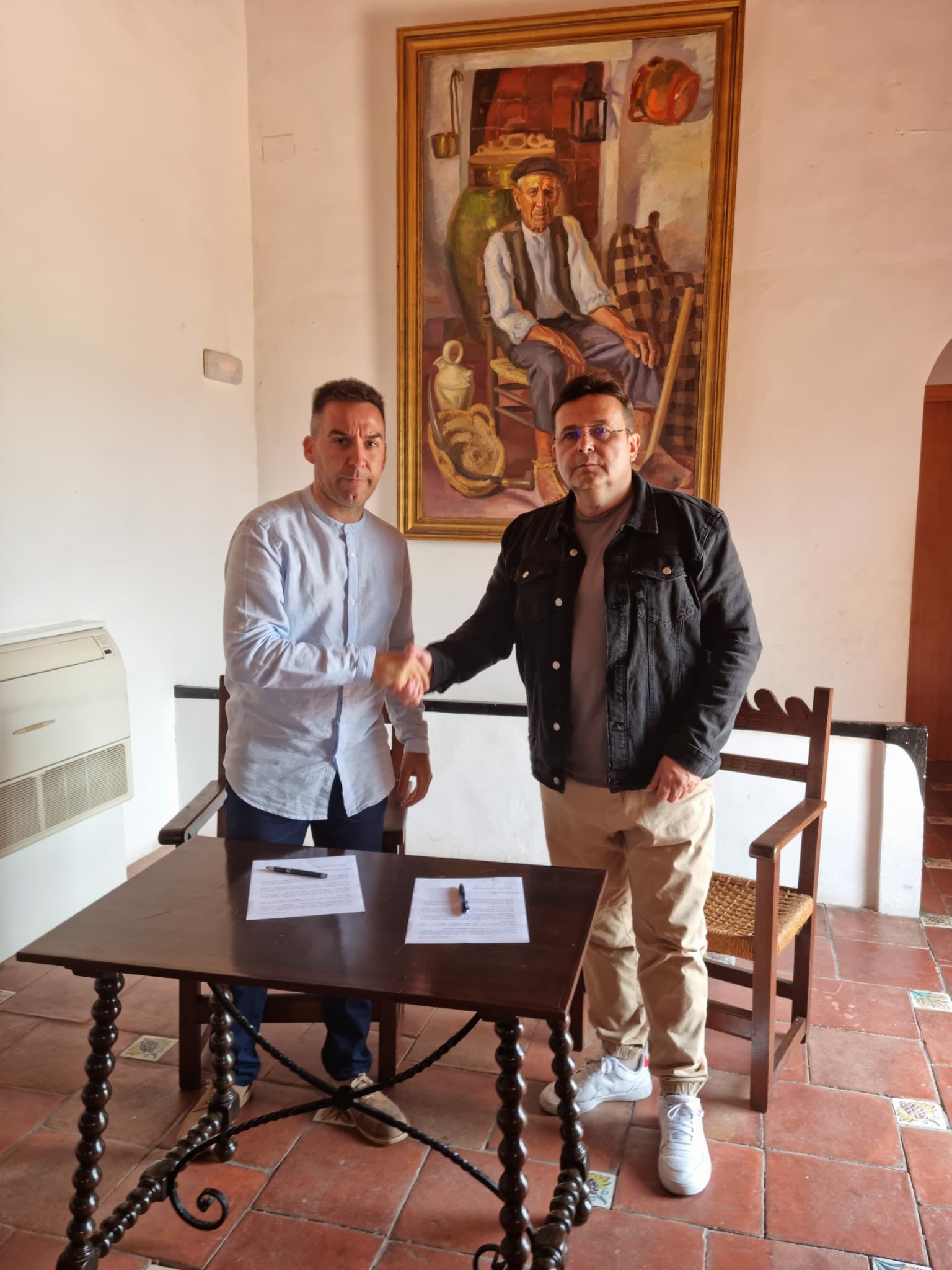 Sueca per Davant y el PSPV-PSOE llegan a una cuerdo de gobierno Sueca per Davant y el PSPV-PSOE llegan a una cuerdo de gobierno