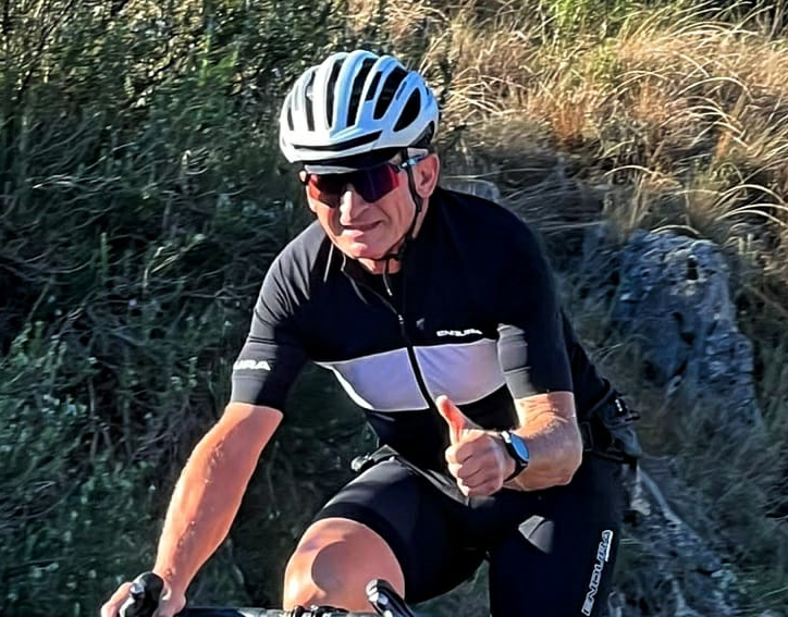 Pedaleando con Párkinson, el grupo de pacientes-ciclistas que irá de Valencia a Barcelona para dar visibilidad a la enfermedad Pedaleando con Párkinson, el grupo de pacientes-ciclistas que irá de Valencia a Barcelona para dar visibilidad a la enfermedad