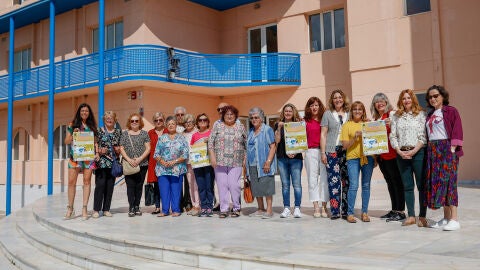 Asociaciones y Ayuntamiento de L'Alf&agrave;s colaboran con una voluntaria en Costa de Marfil 