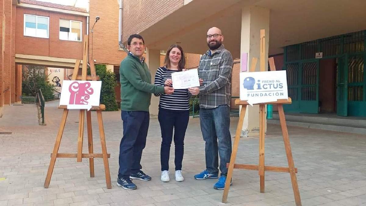 Acciones solidarias de los alumnos del Giner de los Ríos Acciones solidarias de los alumnos del Giner de los Ríos