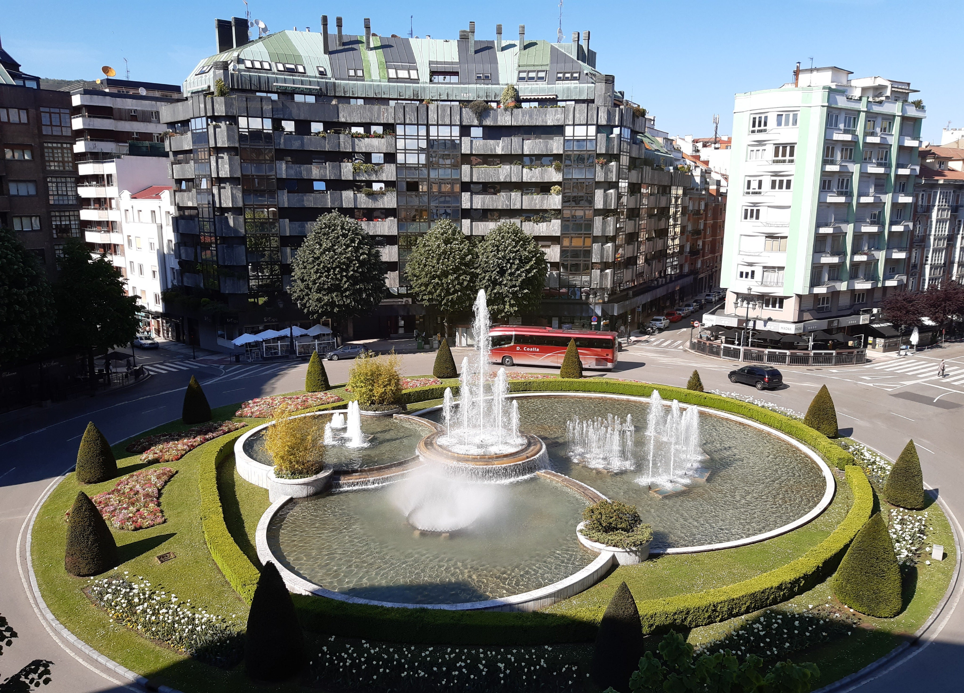 La compraventa de vivienda se desploma un 22% en Asturias La compraventa de vivienda se desploma un 22% en Asturias