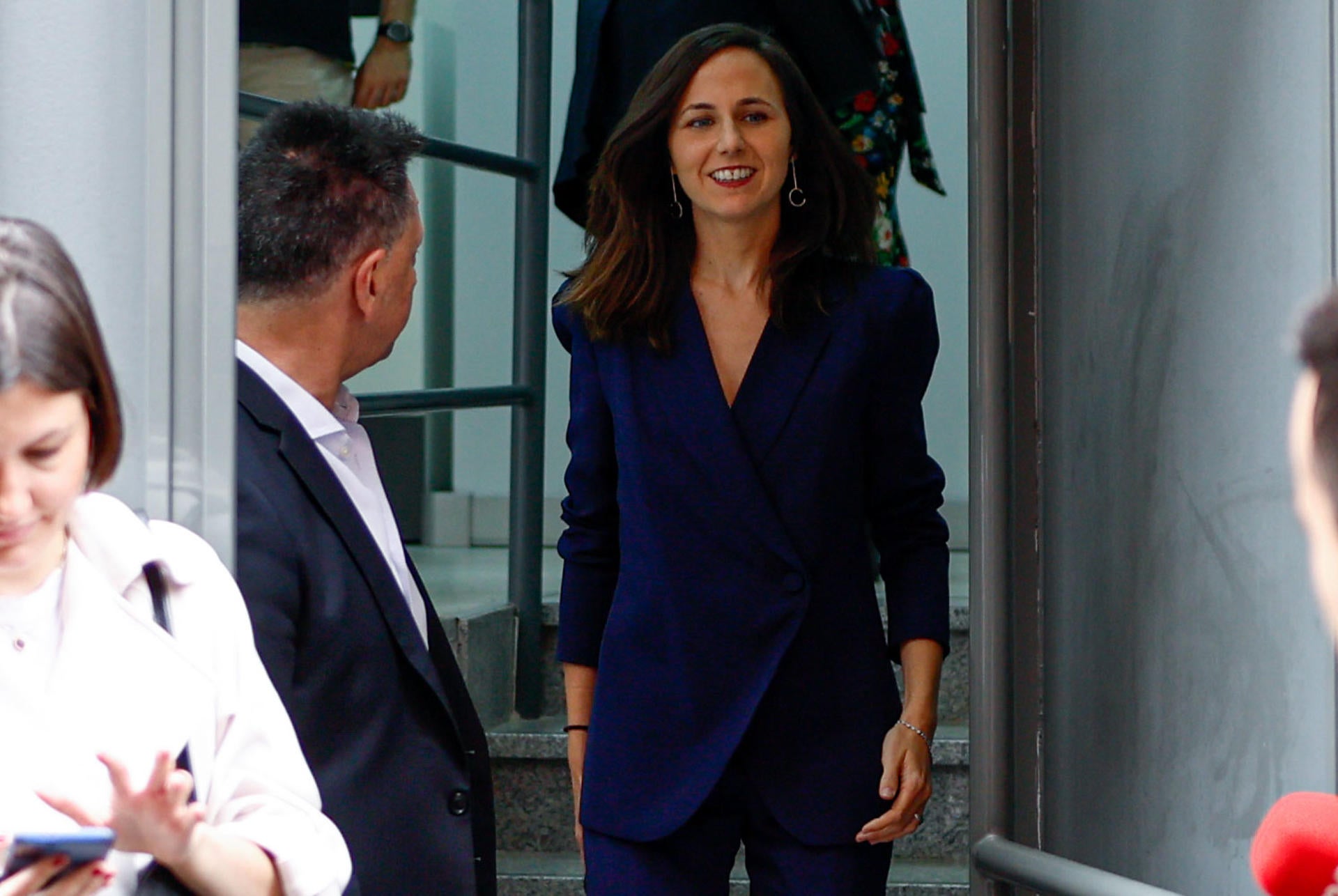 Podemos quiere cerrar un acuerdo con Sumar y alerta de que "van muy tarde" en las negociaciones Podemos quiere cerrar un acuerdo con Sumar y alerta de que "van muy tarde" en las negociaciones