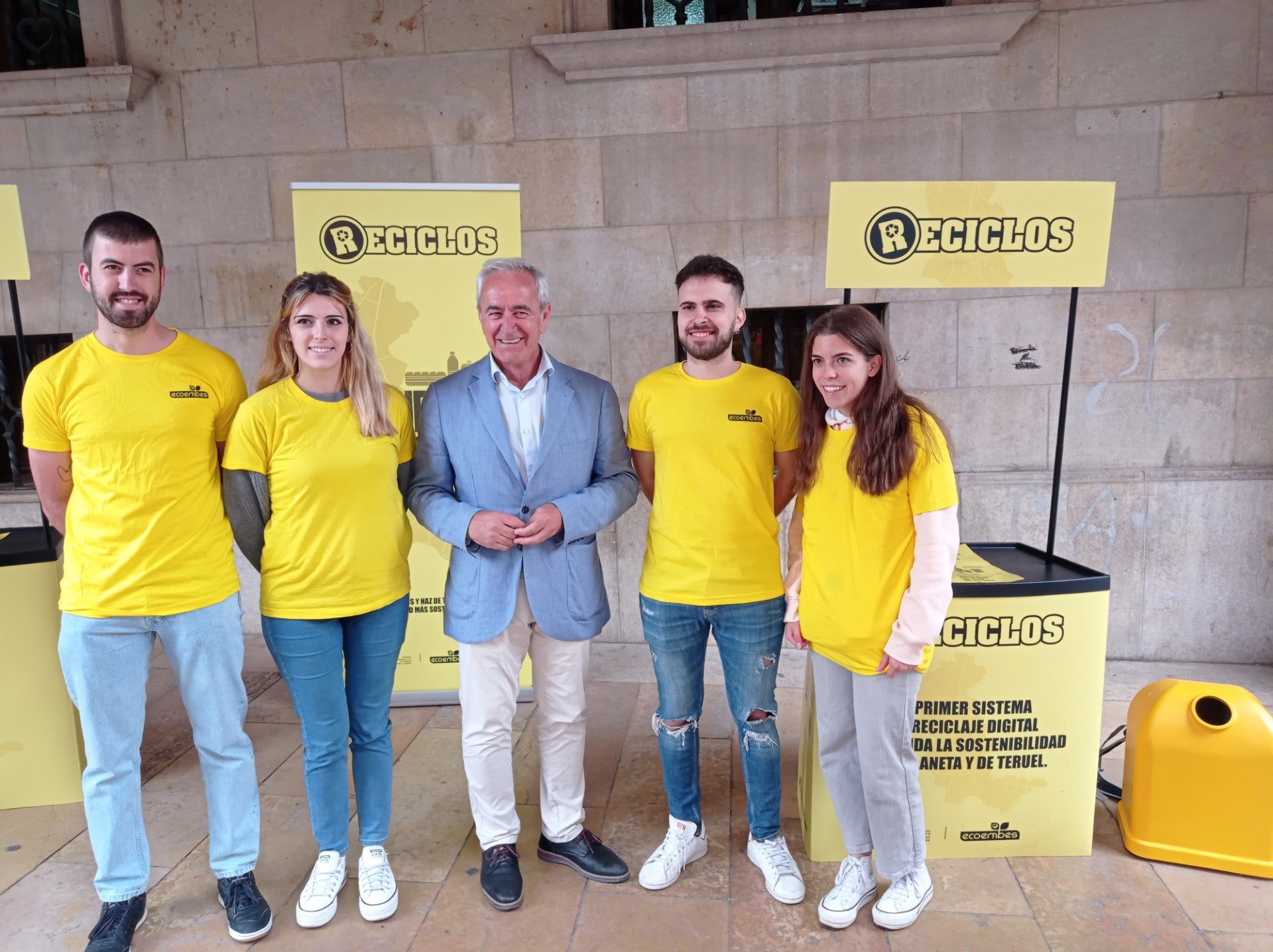 Reciclos invita a los turolenses a descargar su app Reciclos invita a los turolenses a descargar su app