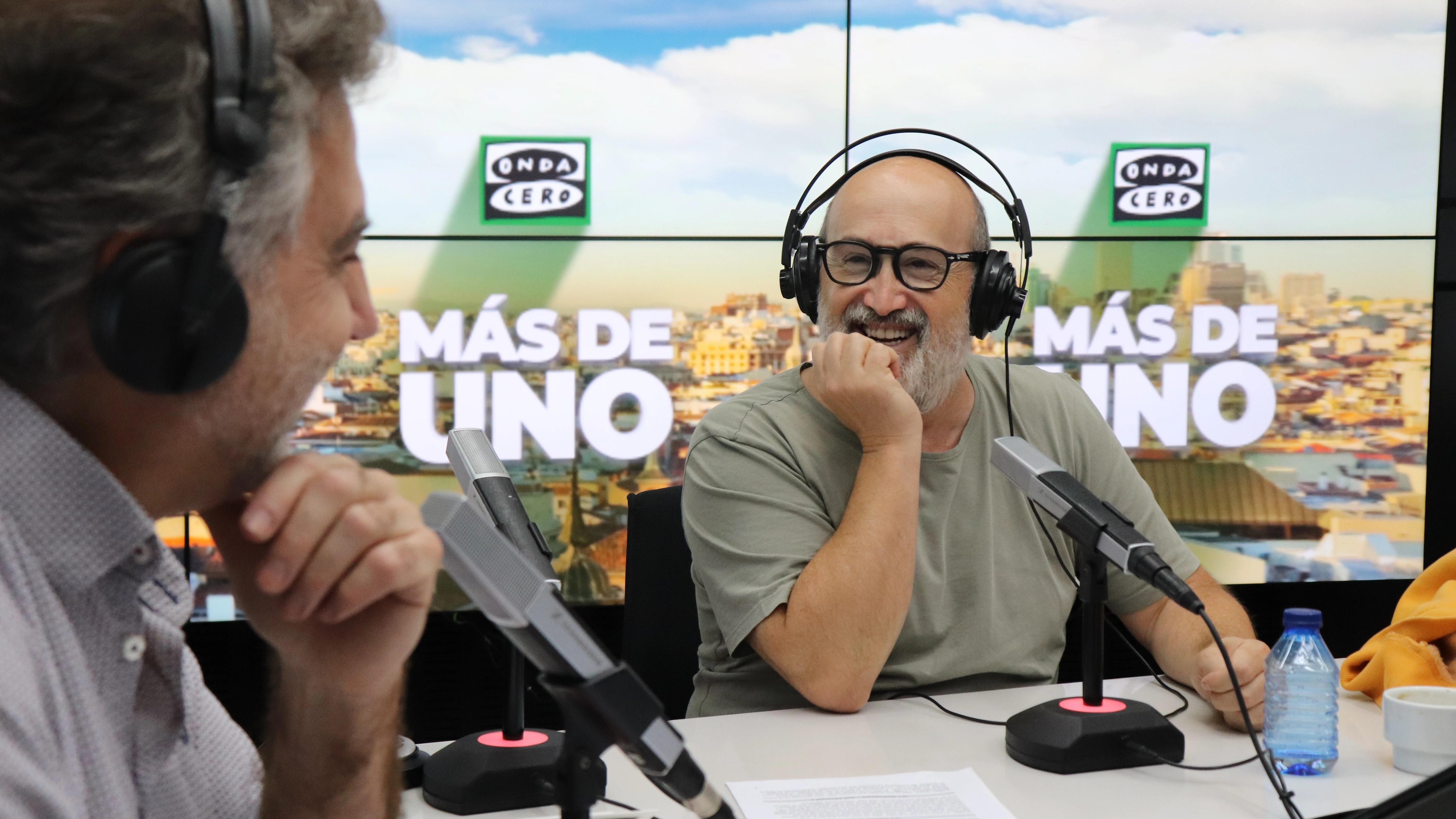 Javier Cámara con Carlos Alsina en 'Más de uno'