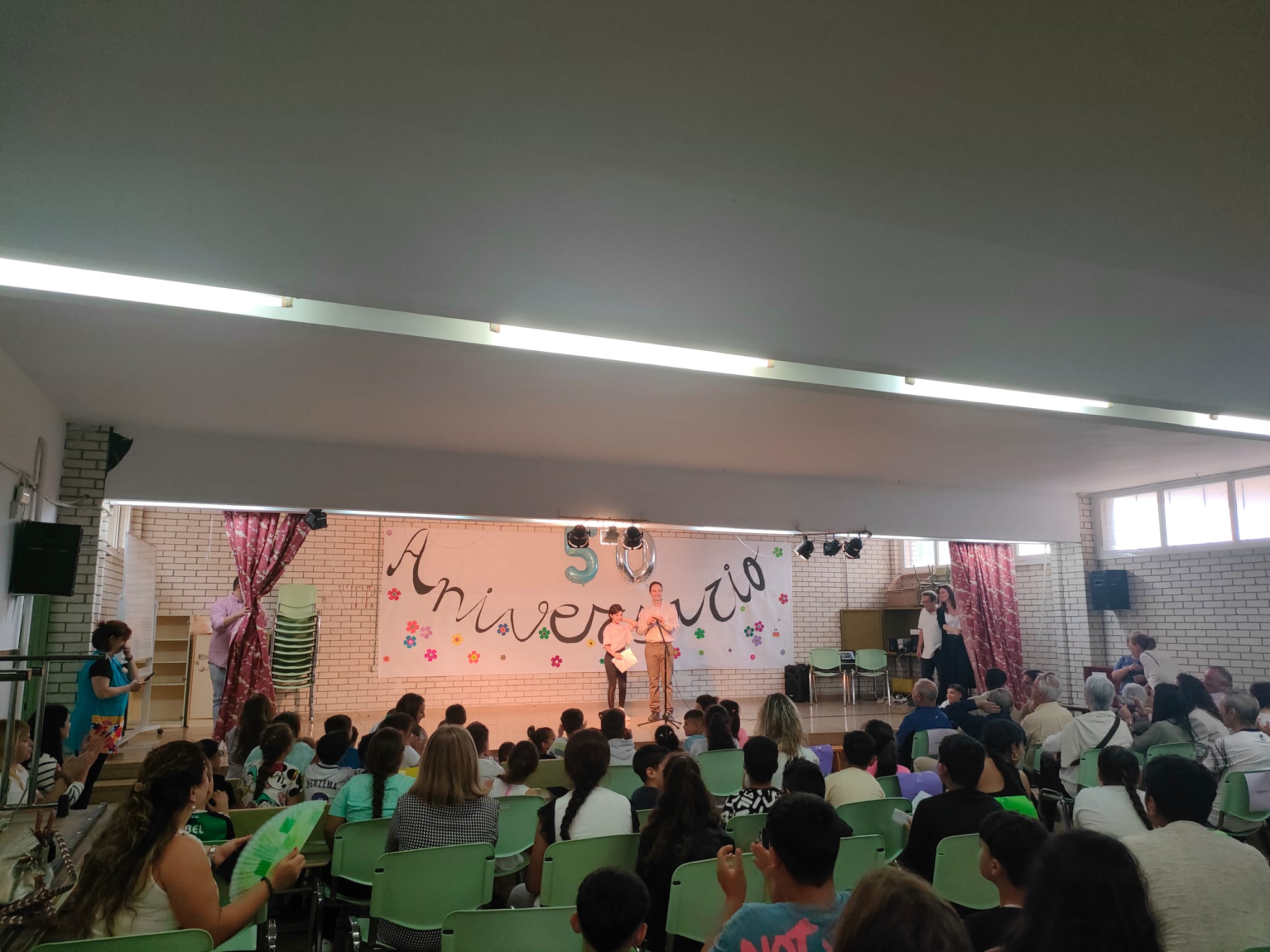 El colegio Santa Engracia de Badajoz cumple 50 años y lo celebra con una jornada de convivencia El colegio Santa Engracia de Badajoz cumple 50 años y lo celebra con una jornada de convivencia
