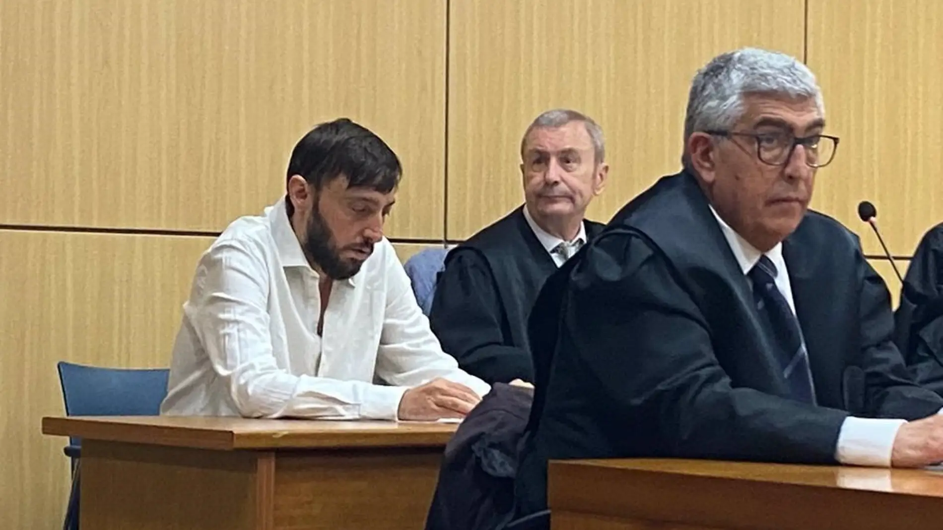 El condenado durante el juicio en la Audiencia de Valencia