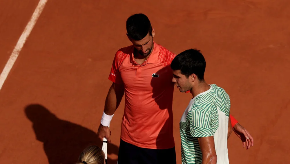 Djokovic y Alcaraz en la semifinal de Roland Garros 2023