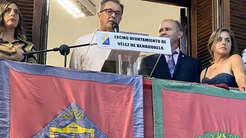 Pregón de Vélez de Benaudalla Pregón de Vélez de Benaudalla