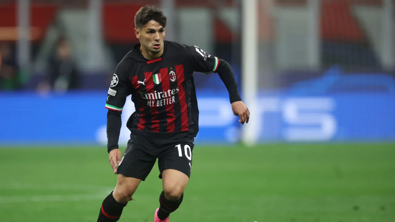 Brahim Díaz durante un partido con el Milan