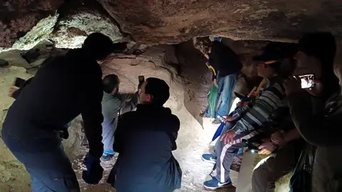 Jornadas Paleontología y Arqueología, visita a la Cueva de los Toriles Jornadas Paleontología y Arqueología, visita a la Cueva de los Toriles