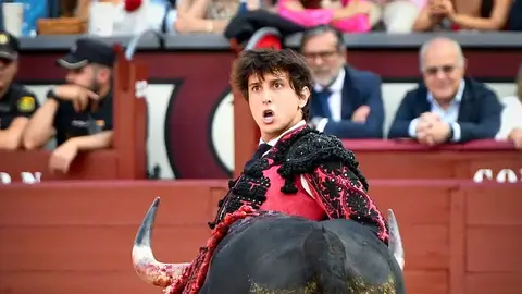 El torero Roca Rey El torero Roca Rey