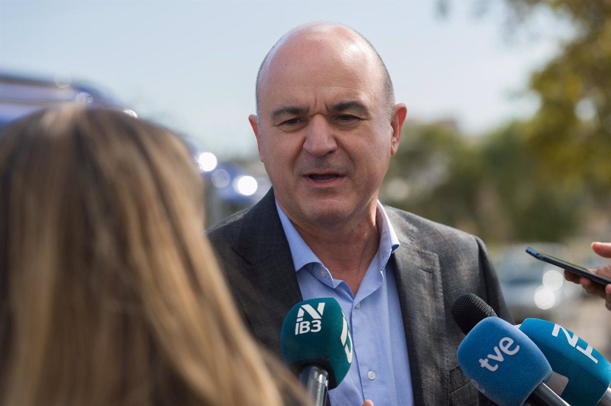 Vicent Marí: "El proceso de La vida islados es un montaje del PSOE" Vicent Marí: "El proceso de La vida islados es un montaje del PSOE"