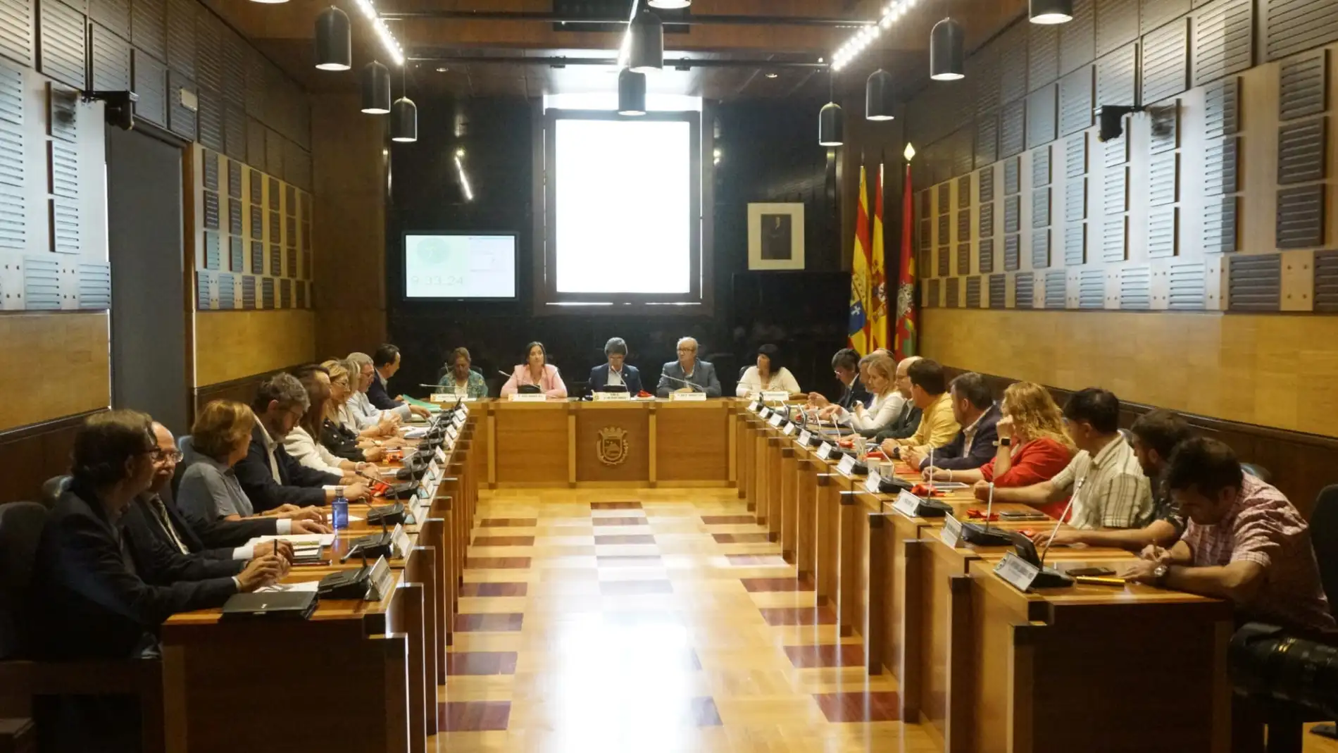 El Ayuntamiento de Huesca ha celebrado el último pleno de la legislatura.