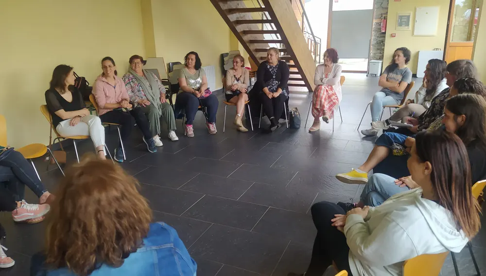 Las emprendedoras rurales femeninas siguen sin ver ver plasmada en la realidad la conciliación familiar. Las emprendedoras rurales femeninas siguen sin ver ver plasmada en la realidad la conciliación familiar.