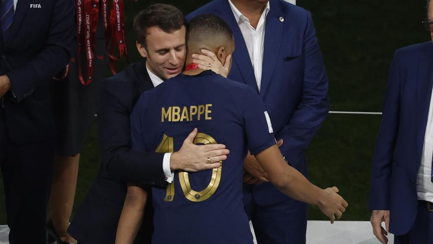Macron volverá "a presionar" para que Mbappé se quede en el PSG Macron volverá "a presionar" para que Mbappé se quede en el PSG