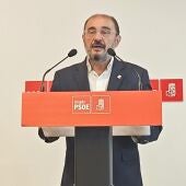 Javier Lambán, secretario general de, PSOE aragonés, durante su rueda de prensa