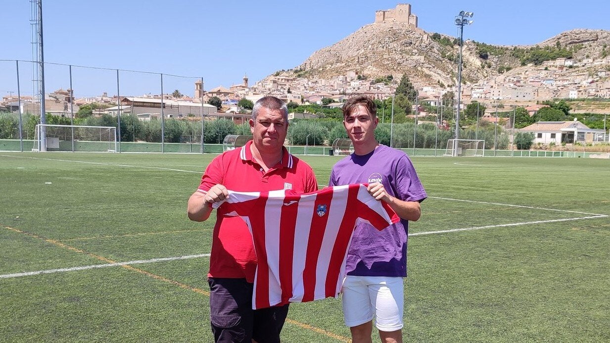 Álex Rubio, primer fichaje estival del Real Murcia Álex Rubio, primer fichaje estival del Real Murcia