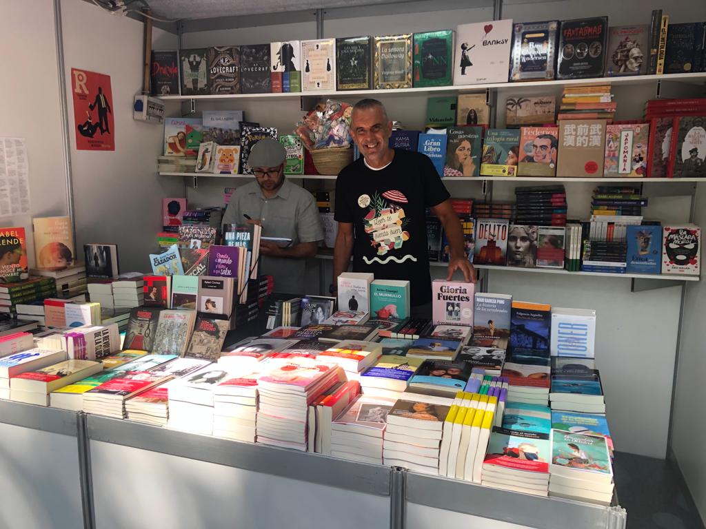 Los libros buscan hogar Los libros buscan hogar