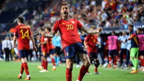 Joselu celebra su gol a Italia