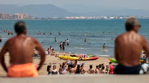 Hay que protegerse del calor extremo Hay que protegerse del calor extremo