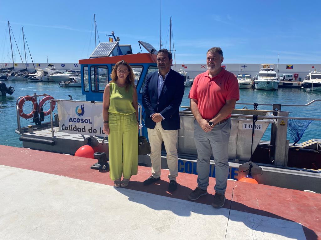 15 barcos de Mancomunidad cuidan de la limpieza de las playas este verano 15 barcos de Mancomunidad cuidan de la limpieza de las playas este verano