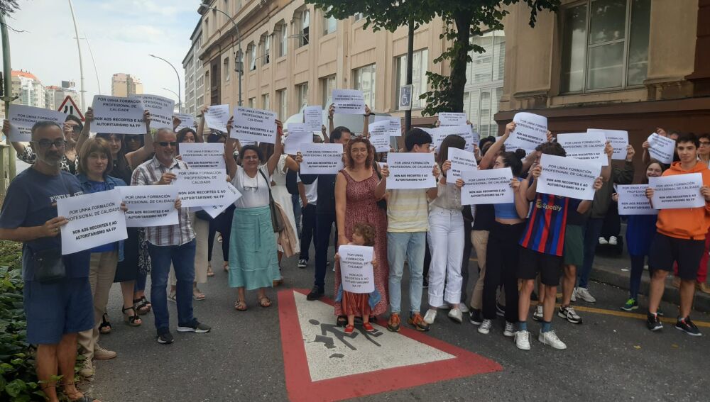 Protestas en el IES Fernando Wirtz