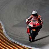 Honda toca fondo en MotoGP Honda toca fondo en MotoGP