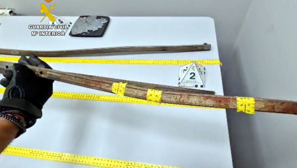 Objetos utilizados en la brutal agresión de Laredo